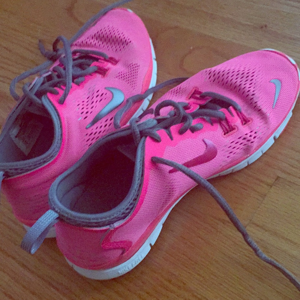 Nike Free TR 4